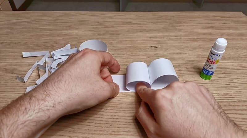 Como fazer uma formiga de papel