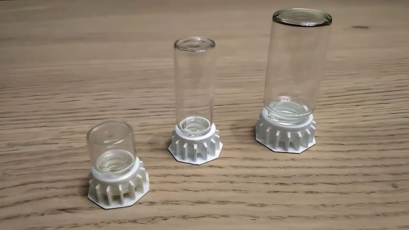 Anthouse liquid feeders