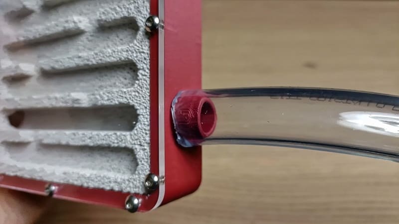 Grand tuyau pour le nid Ytong d'Esthetic Ants