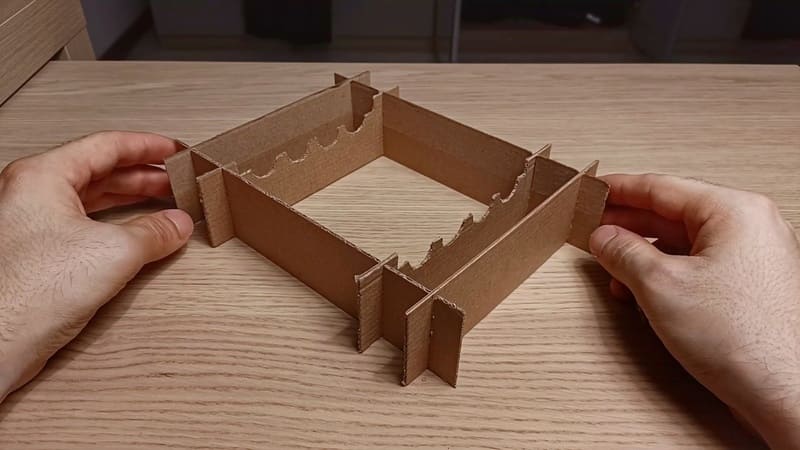 Test tube holder