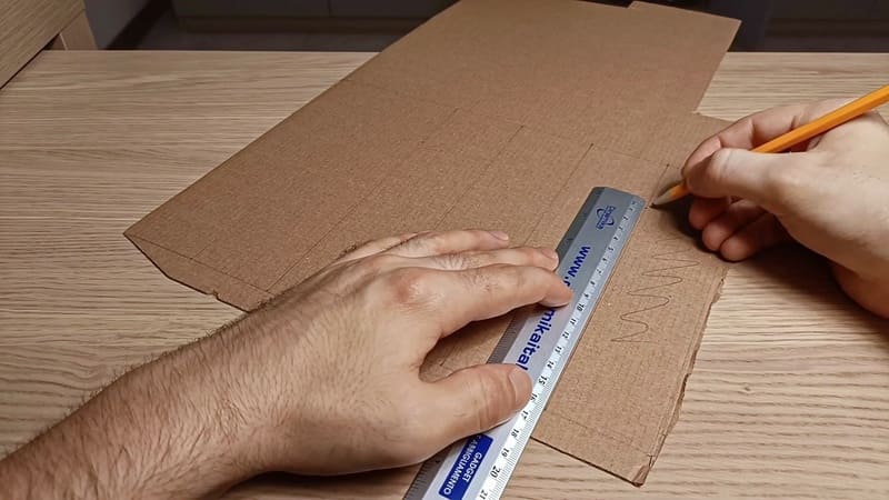 Drawing the test tube holder
